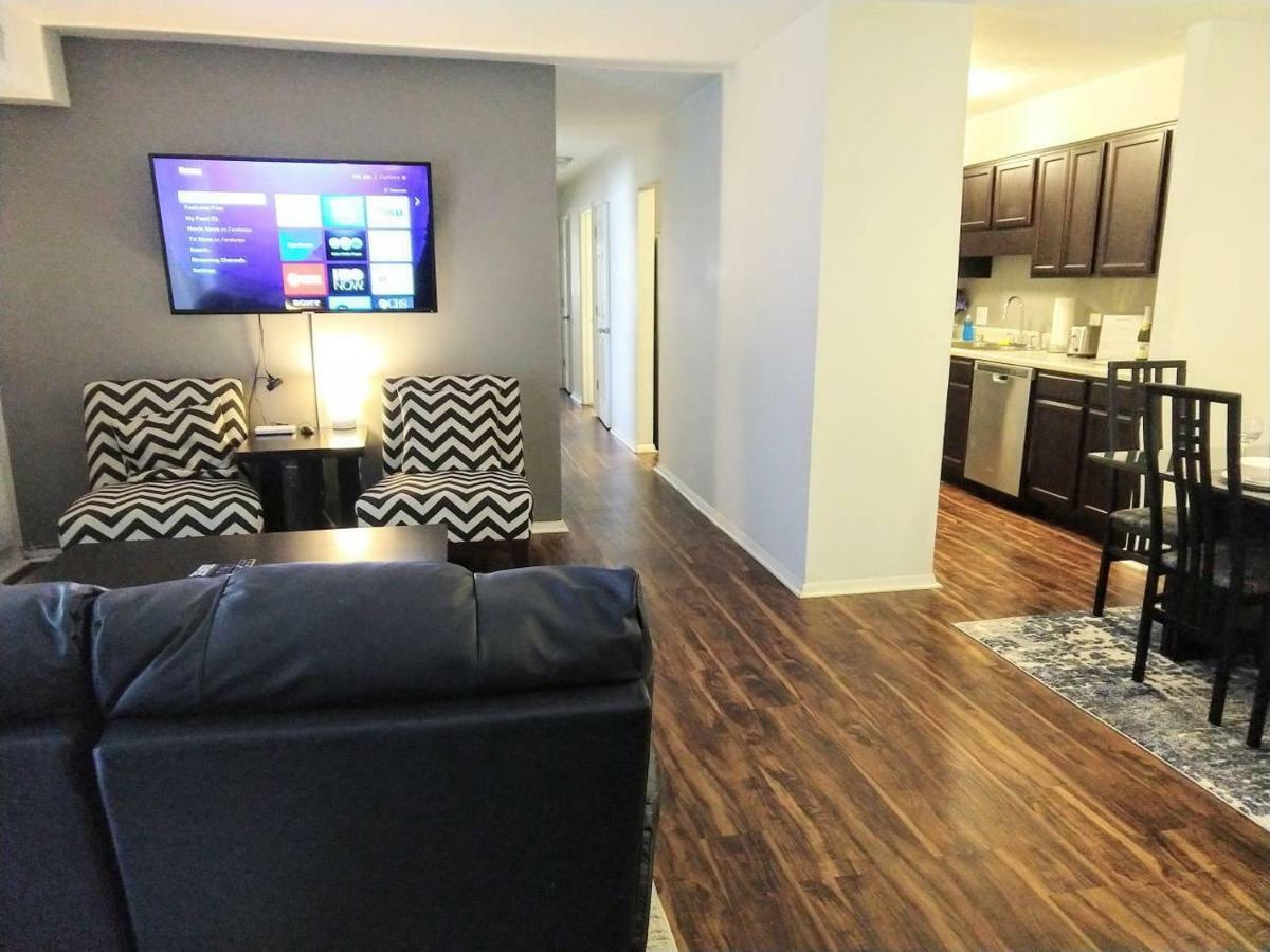 Desirable Condo in Central Raleigh Esterno foto